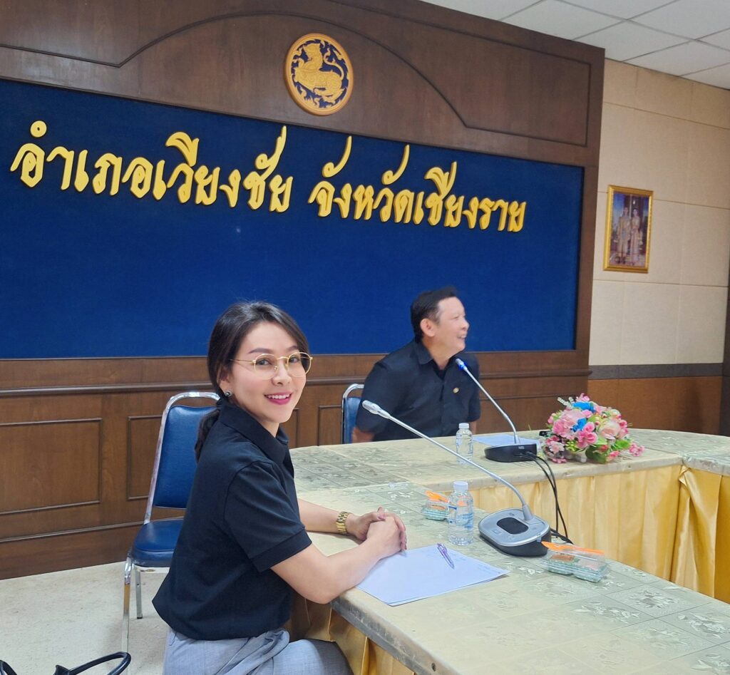 702241241_122211247220571109_8427112916564513685_n-1024x947 สาธิตและสอนการประดิษฐ์ดอกไม้จันทน์