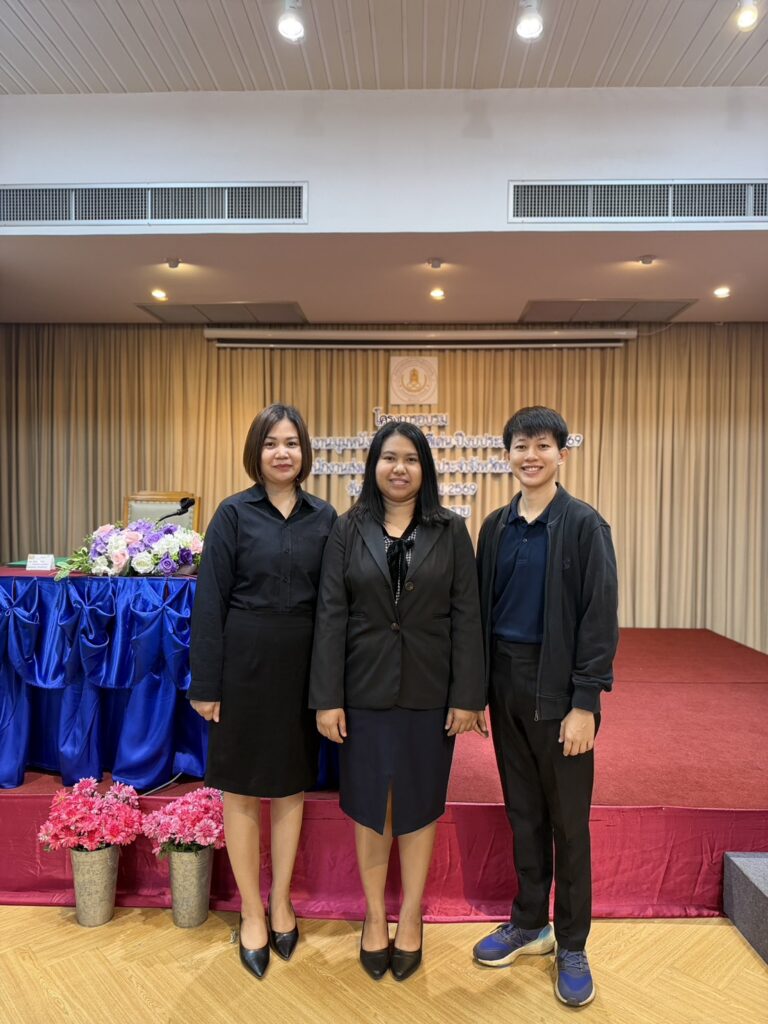 704546998_122211396350571109_8221097159285521439_n-768x1024 เข้าร่วมอบรมการดำเนินงานมุมหนังสือหมู่บ้านดีเด่น ปีงบประมาณ พ.ศ.2569