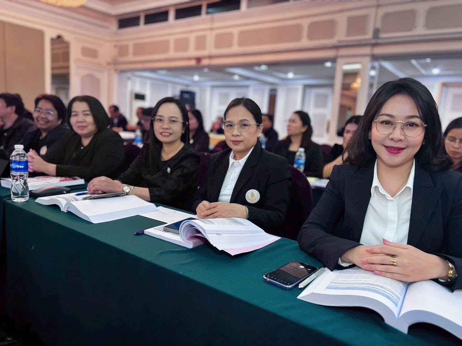 4 การอบรมพัฒนาศักยภาพบุคลากรสังกัด สกร.