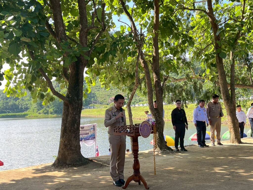 721821083_122213843024571109_1970389766815238341_n-1024x768 พิธีปล่อยพันธุ์สัตว์น้ำเฉลิมพระเกียรติและถวายเป็นพระราชกุศล แด่สมเด็จพระนางเจ้าสุทิดา พัชรสุธาพิมลลักษณ พระบรมราชินี เนื่องในโอกาสวันเฉลิมพระชนมพรรษา 48 พรรษา