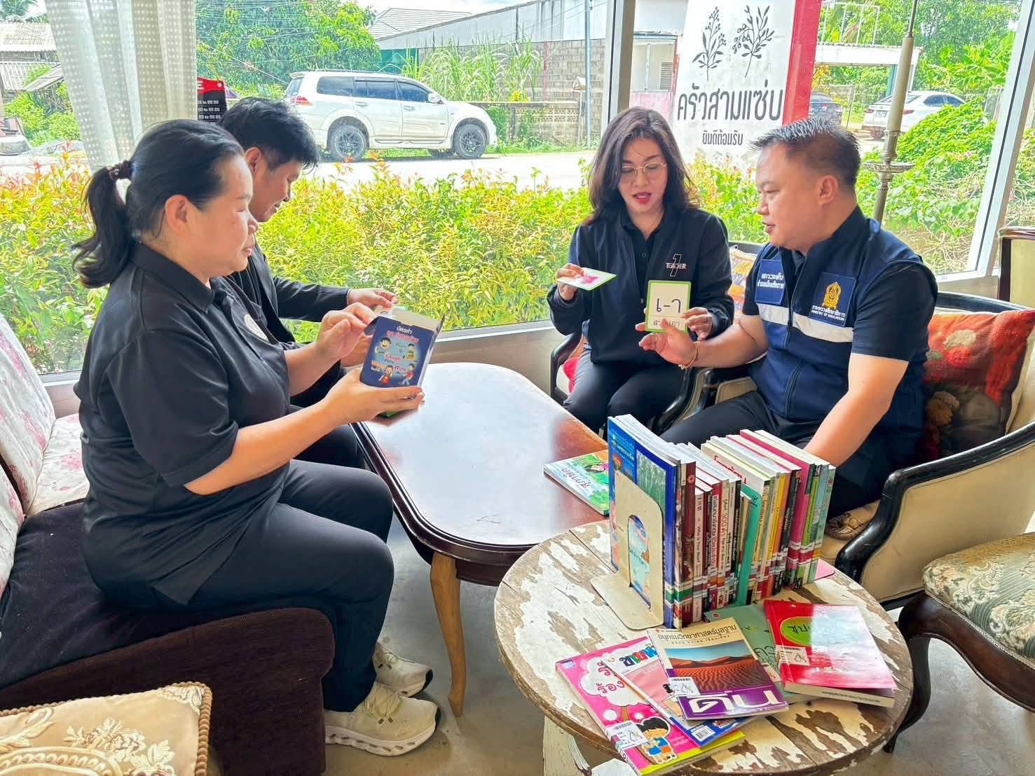 725318527_27970064242599950_7494316847479599436_n ประเมินคัดเลือกมุมหนังสือหมู่บ้านดีเด่น (Co-Reading Space) ประจำปีงบประมาณ พ.ศ. 2569